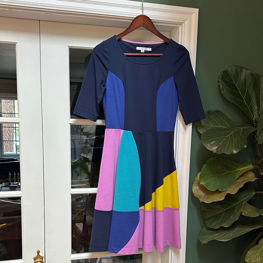 Boden Navy And Multicolor Patchwork Midi Dress - image 1